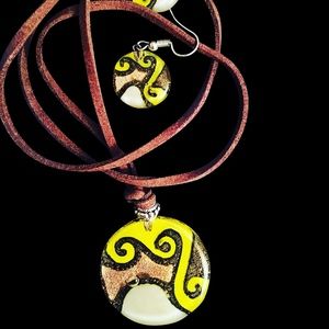 Fused Glass Pedant Choke Chain Hand Made Ecuador